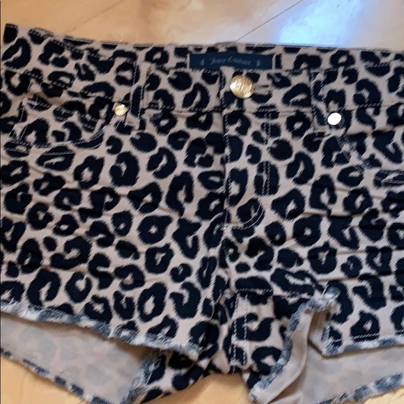 Juicy Couture Animal Print Short Combo - Picture 3 of 6
